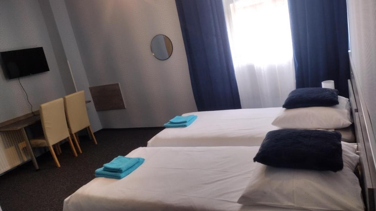 Hotelik Mona-Pokoje Z Lazienkami Elblag Esterno foto